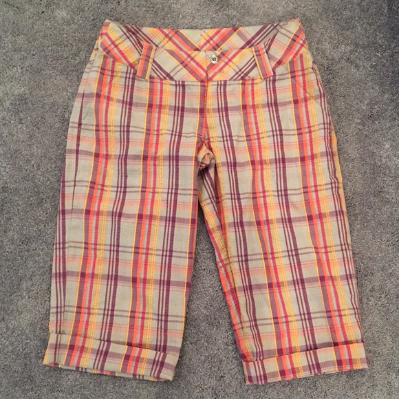 Patagonia Pants - Patagonia Netty plaid lightweight crop pants